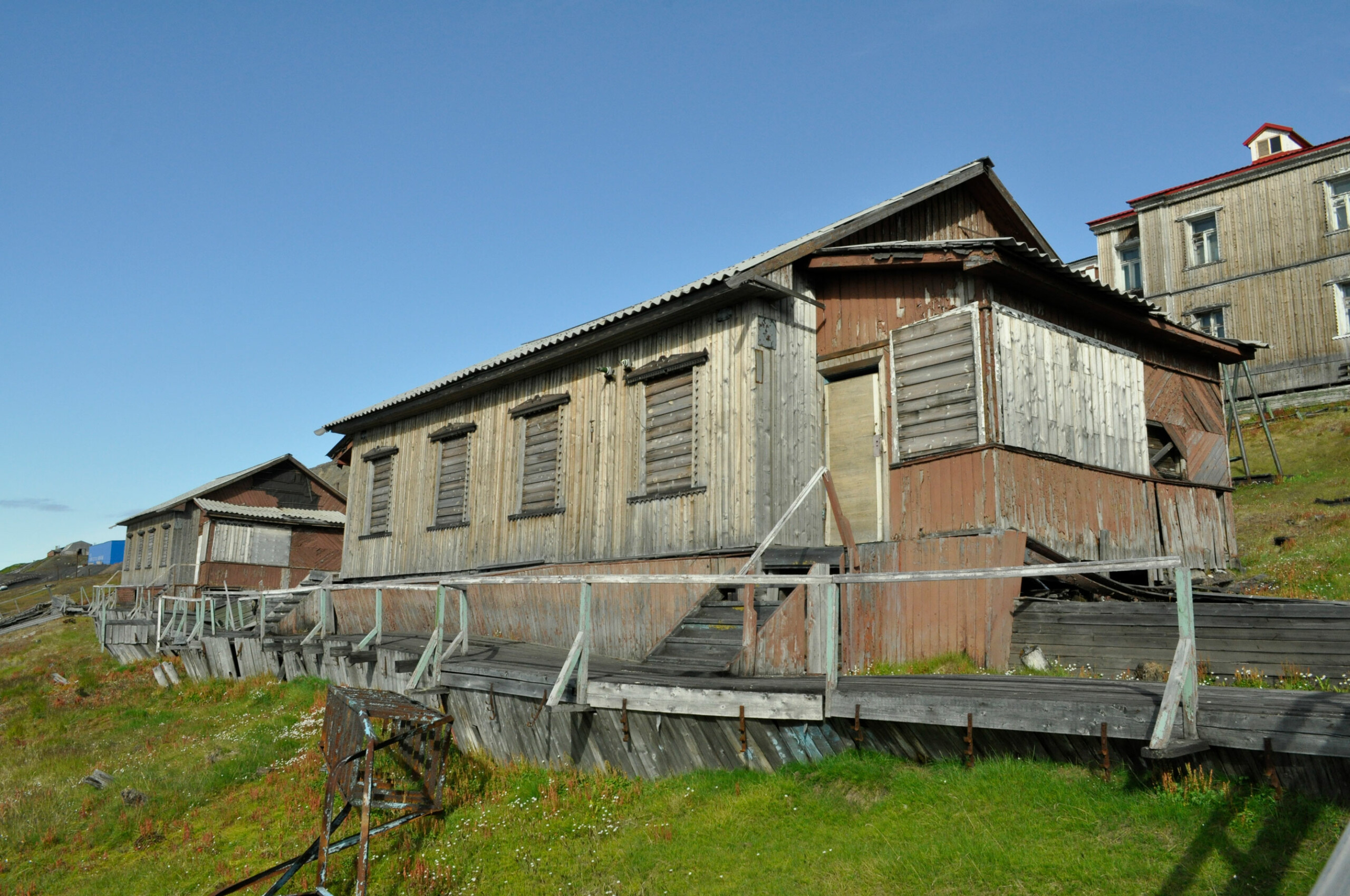 Sval-(60)